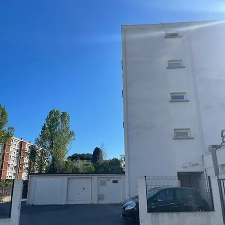 דירה Bel Spacieux & Proche Centre מונפלייה