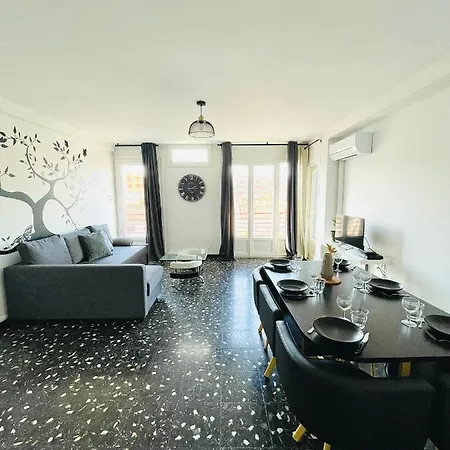 Bel Spacieux & Proche Centre Apartment *